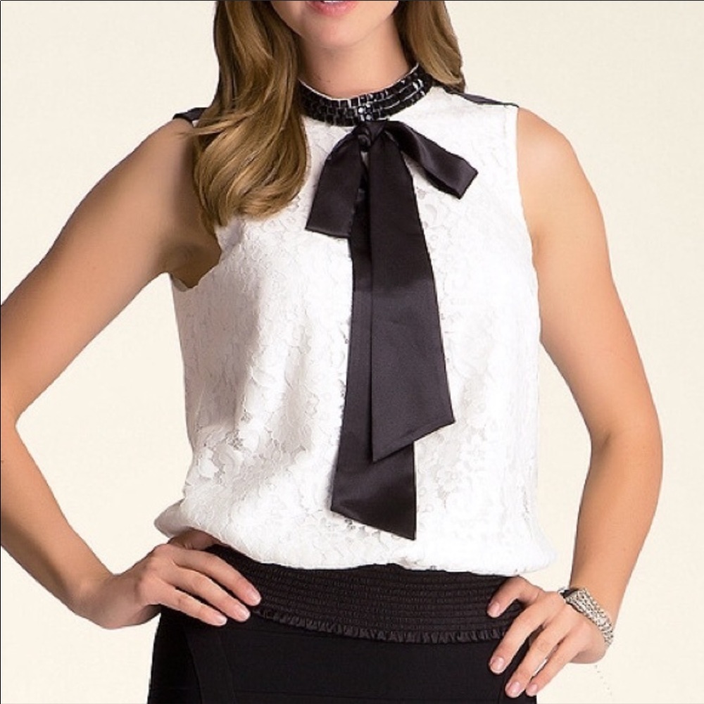 Bebe - Rhinestone Bow